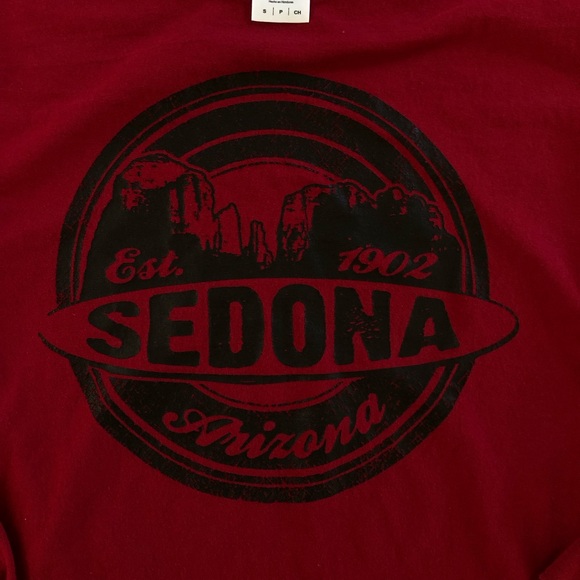 SEDONA, AZ Logo Long Sleeve Dark Red T-Shirt Excellent Condition - Picture 3 of 5